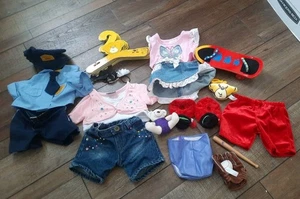 Build-A-Bear BAB Lot Kleidung, Kleiderbügel, Skateboard, Baseballschläger Handschuh, mehr - Bild 1 von 9