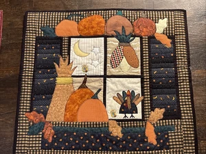 Handmade Quilted Appliqué Patchwork Fall Thanksgiving Wall Hanging 29x26” signed - Picture 1 of 10