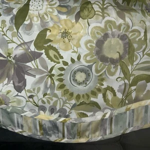 Waverly Kristy Valance Blumenmuster & gestreift grün gelb lila 50 Zoll x 18 Zoll - Bild 1 von 5