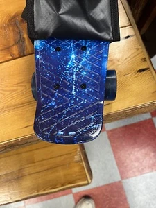 Komplettes Skateboard Geschenkset für alle Altersgruppen mit 22 Zoll Mini Cruiser Board + Skat - Bild 1 von 5
