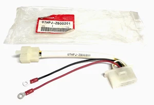 HONDA PART# 07HPJ-ZB00201, AUTOMATIC VOLTAGE REGULATOR (AVR) ADAPTER-OEM - Picture 1 of 6