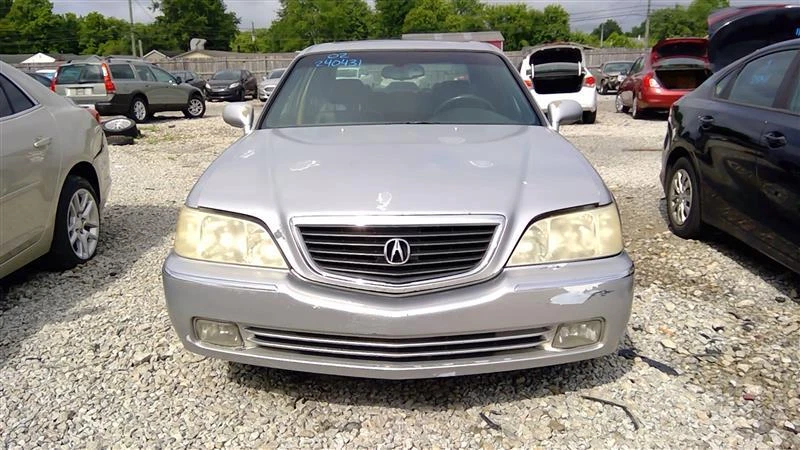 Used Brake Master Cylinder fits: 2002 Acura Rl  Grade C - Image 1 of 4