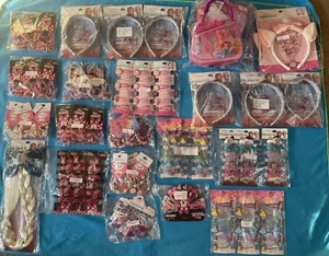 Job Lot Claire's Accessories Walt Disney Hair Bits - RRP OVER £720 . BRAND NEW. - Picture 1 of 6