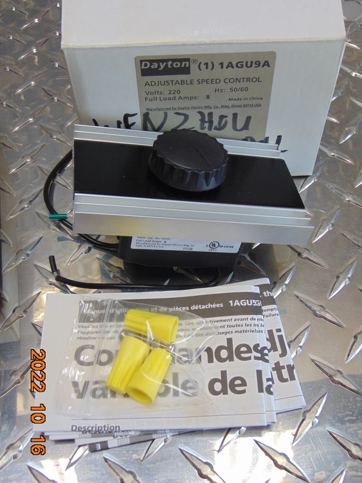 Dayton 1AGU9A Adjustable Rotary Speed Control 220V 8A  - 1AGU9A - Image 1 of 1