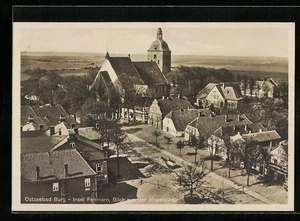 Burg /Fehmarn, Ansichtskarte, Teilansicht mit Kirche aus der Vogelschau - Picture 1 of 2