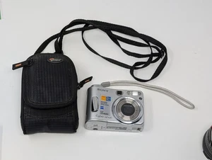 Sony Cyber-Shot DSC-S90 4.1MP Digital Camera Silver Keeps Shutting Off - Foto 1 di 5