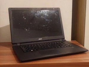 Acer Aspire ES1-522-23J2 ES1 Laptop - Spares Repair Parts - No HDD No RAM - Picture 1 of 6
