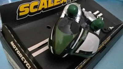 SCALEXTRIC VINTAGE C282 MOTORCYCLE COMBINATION Green No 7 BOXED. GREAT BRITAIN. - image 1 of 4