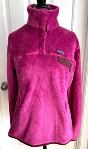 WEICHER BEQUEMER HIMBEER FLEECE PATAGONIA DAMEN PULLOVER DRUCKKNOPF JACKE IN GRÖSSE LARGE - Bild 1 von 6