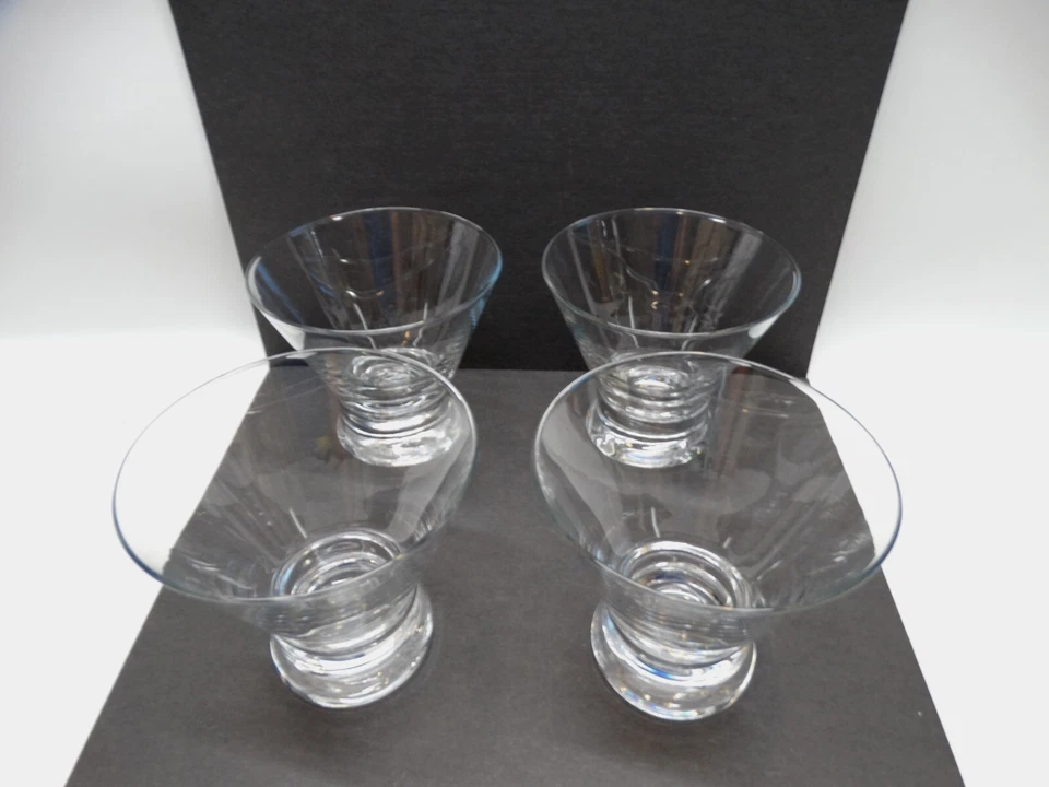 JoyJolt Barware Afina Juego de 4 vasos Martini transparentes de 8 oz Foto 1 de 4