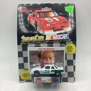 1992 Racing Champions Chevy Lumina #25 Ken Schrader Racing Team 1/64 Diecast - Picture 1 of 6
