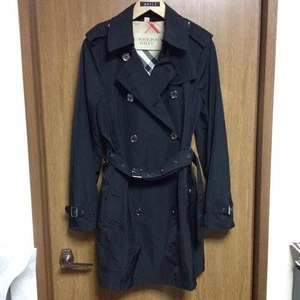 Gabardina Burberry BRIT Color Negro Mujer UK8 USA6 ITA40 Envío desde JPN. - Imagen 1 de 4