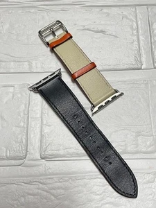 HERME'S Apple Watch Simple Tour Cinturino Pelle Nero/Bianco sporco 42mm-45mm Usato - Foto 1 di 13