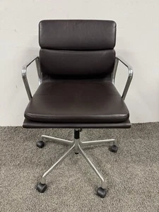 Vitra EA217 Eames Softpad Bürostuhl Drehstuhl Stuhl Leder inkl. 19% MwSt - Bild 1 von 8