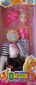 Muñeca Niña Moda Vogue con Vestidos y Accesorios (Blanco, Negro, Rosa) - Imagen 1 de 3