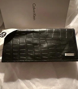 CALVIN KLEIN SECRETARY COCCODRILLO PELLE NERA PORTAFOGLIO ORGANIZER NUOVO IN SCATOLA - Foto 1 di 11