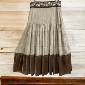 Maxi gonna Stetson Western S fascia floreale in vita filo oro con paillettes orlo marrone - Foto 1 di 9