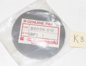 NOS KAWASAKI 1977 1978 1980 1983 1986 1990 JS300 JS440 JS550 BUSHING 92028-512 - Foto 1 di 1