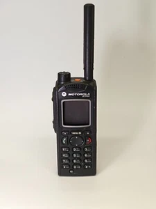Motorola MTP850 350-390MHz PT811B Tetra Radio Walkie Talkie Klasa A Zewnętrzna - Zdjęcie 1 z 11