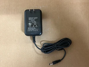 Gruppo West Adattatore AC BUA-18-1380 Alimentatore Uscita 18V 1380 mA - Foto 1 di 3