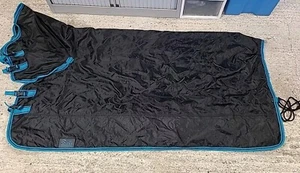 Shires Waterproof Show/Day Over rug 5'6”. Black/Blue. (Ref:202G) - Picture 1 of 8