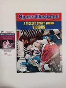 Pete Stemkowski NHL Signed Sports Illustrated Magazine JSA ** # - Picture 1 of 5
