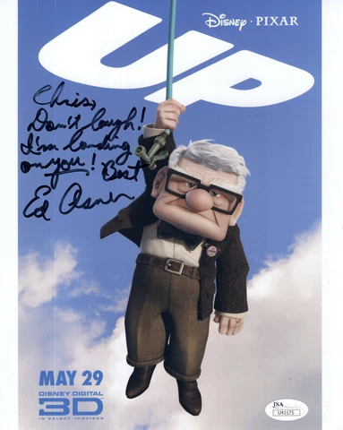 ED ASNER HAND SIGNED 8x10 COLOR PHOTO    AMAZING POSE  FROM UP    TO CHRIS   JSA Cover