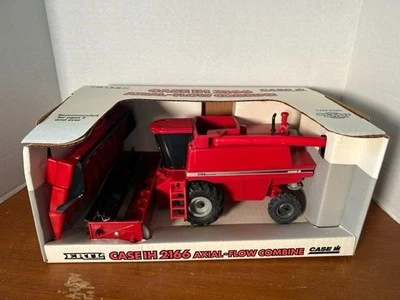 1995 ERTL  Case IH 2166 Axial-Flow Combine with 2 Heads  1:32 SCALE NIB - Image 1 of 4