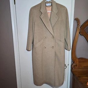 Vintage Women's Pavillion Petite 100% Wool Coat Tan Warm Lined Pockets - Picture 1 of 9