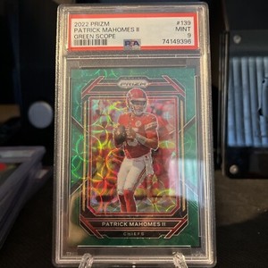 2020 Panini Prizm 139 Patrick Mahomes Green Scope Prizm /75 PSA 9