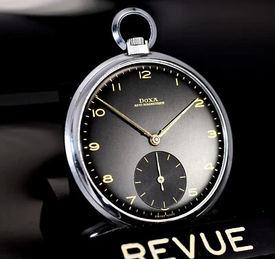 Reloj Bolsillo Hombre DOXA Vintage Esfera Negra Dorada, 47mm Caja A Presión, Años 40 Foto 1 de 4
