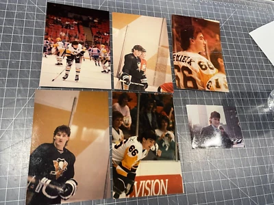 LOTE DE 5 FOTOS SINCERAS DE COLECCIÓN DE LOS PRIMEROS PINGÜINOS DE MARIO LEMIEUX RARO Foto 1 de 2