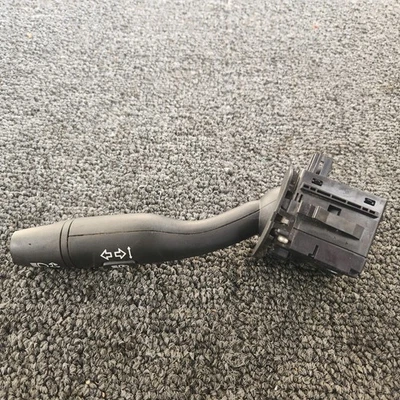 Interruptor de pisca-pisca 2022 GMC Terrain fabricante de equipamento original 84925176 - Imagem 1 de 4