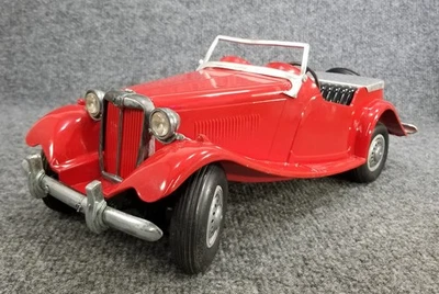 DOEPKE MODEL TOYS MG ROADSTER COCHE DE JUGUETE DIECAST GRANDE BIEN HECHO ROJO Foto 1 de 4