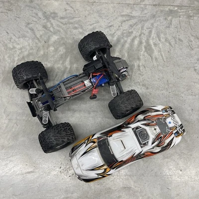 Traxxas Chassis, Traxxas  AS-IS - PARTS/REPAIR - Image 1 of 4