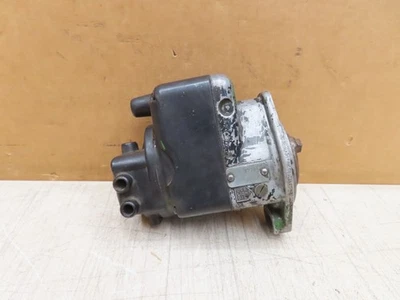 VTG JOHN DEERE TRACTOR WICO SHORT LUG TYPE C MAGNETO A B G H WEAK AND NEEDS TLC - Image 1 of 4