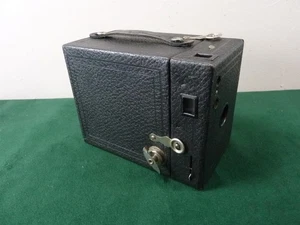 a nice vintage Kodak No 2 Cartridge Hawkeye Model B box camera - Picture 1 of 1
