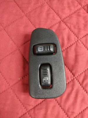 1998-2002 Camaro Z28 Passenger Right Power Window Door Lock Control Switch  - Image 1 of 4