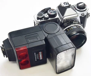 Canon Blitz Cobra 700AF - Bild 1 von 3