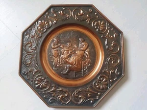 Bronze-Wandteller - Bild 1 von 3