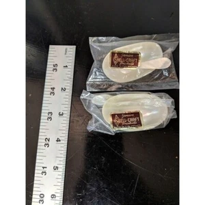 Vintage cream pearlescent Genuine Shell Craft cutlery set - Picture 1 of 7