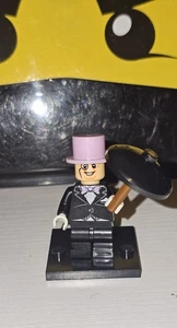 NEW DC Superheroes The Penguin Custom LEGO Minifigure 76052 Batcave Batman - Picture 1 of 2