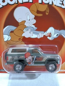 Hot Wheels 85 Ford Bronco Looney Tunes Elmer Fudd Pop Culture Real Riders - Picture 1 of 8
