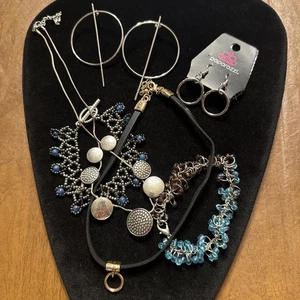 6 Piece Jewelry Lot 2 Earrings 2 Necklaces 2 Bracelets (Lot# 565) - Picture 1 of 7