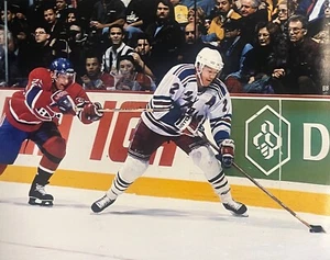Brian Leetch unsigned 16x20 photo NHL New York Rangers - Picture 1 of 1