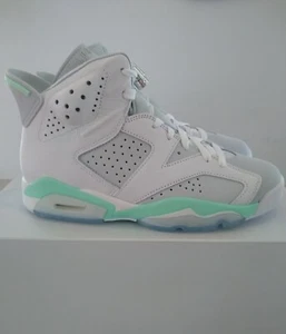 Nike Air Jordan 6 Retro (W) ""Foam di zecca"" EU39 DQ4914-103 - Foto 1 di 8