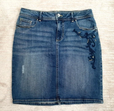 Saia jeans Sonoma feminina tamanho 6 ajuste moderno preta bordada bolsos casuais - Imagem 1 de 4