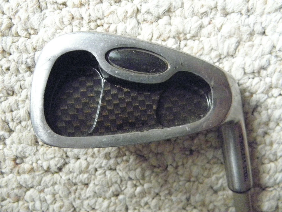 Women right handed graphite Square Two Accord single iron 7 iron - Image 1 of 4