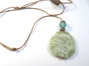 J.JILL  LIME GREEN PENDANT NECKLACE 24-32" - Picture 1 of 2