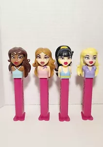 Set completo 4 dispenser PEZ Bratz 2005 RITIRATI - Cloe, Jade, Yasmine, Sasha - Foto 1 di 4